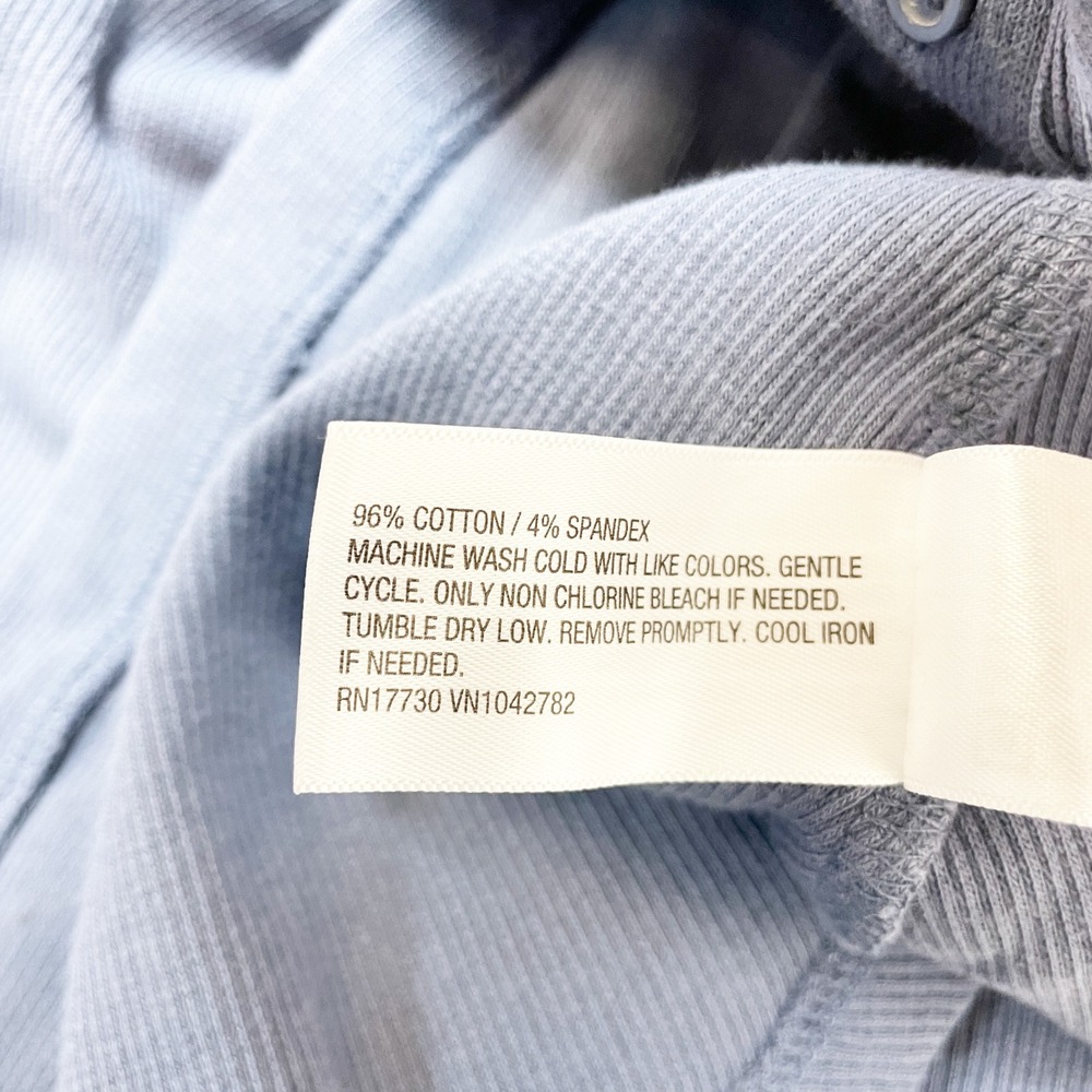 Universal Thread Women's Blue Ribbed Button Front… - image 6